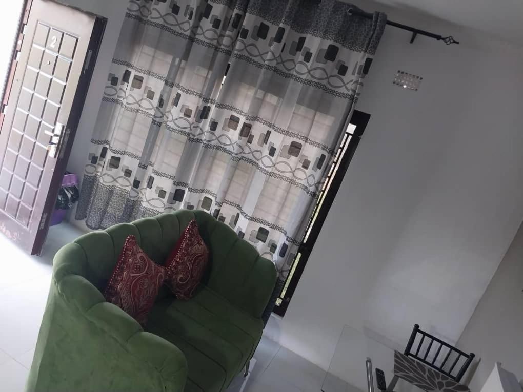 Emmrose Apartments Chingola Luaran gambar